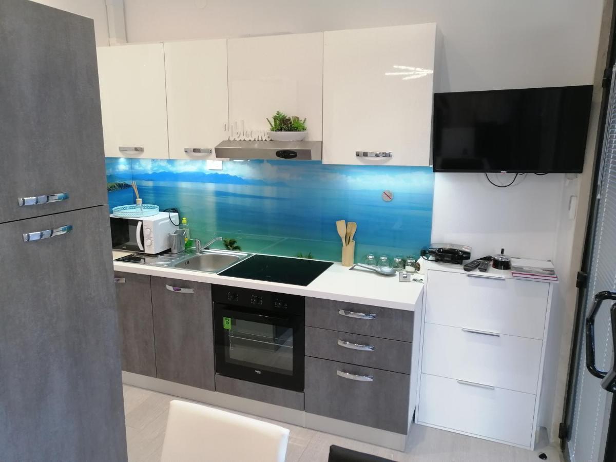 ספליט Apartment Rose By The Beach & Tennis Courts מראה חיצוני תמונה