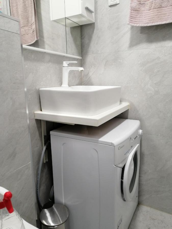ספליט Apartment Rose By The Beach & Tennis Courts מראה חיצוני תמונה