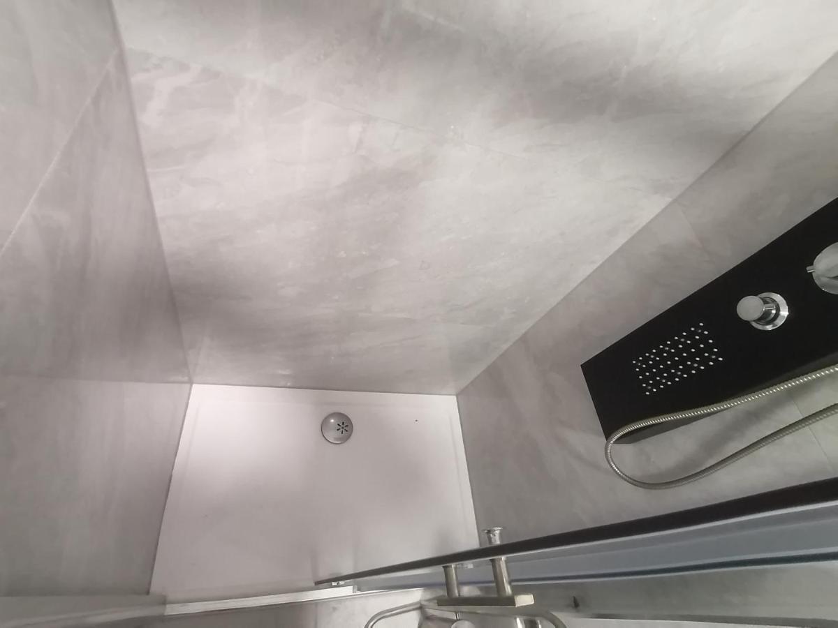 ספליט Apartment Rose By The Beach & Tennis Courts מראה חיצוני תמונה